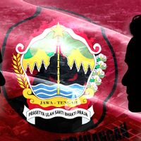 Pilkada Jawa Tengah, Perang Bintang di "Kandang Banteng" 