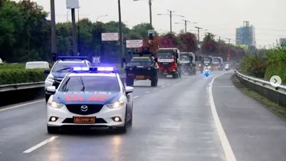 "Stop Tot-Tot Wuk-Wuk", DPR Minta Polri Tindak Pengguna Sirene-Strobo Ilegal