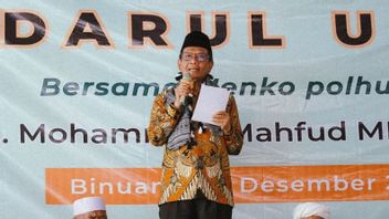 Assiste à l’étude du ministère de la Défense de Ponpes Darul Ulum, Mahfud Dititipi message des oulémas Banten pour la valeur religieuse
