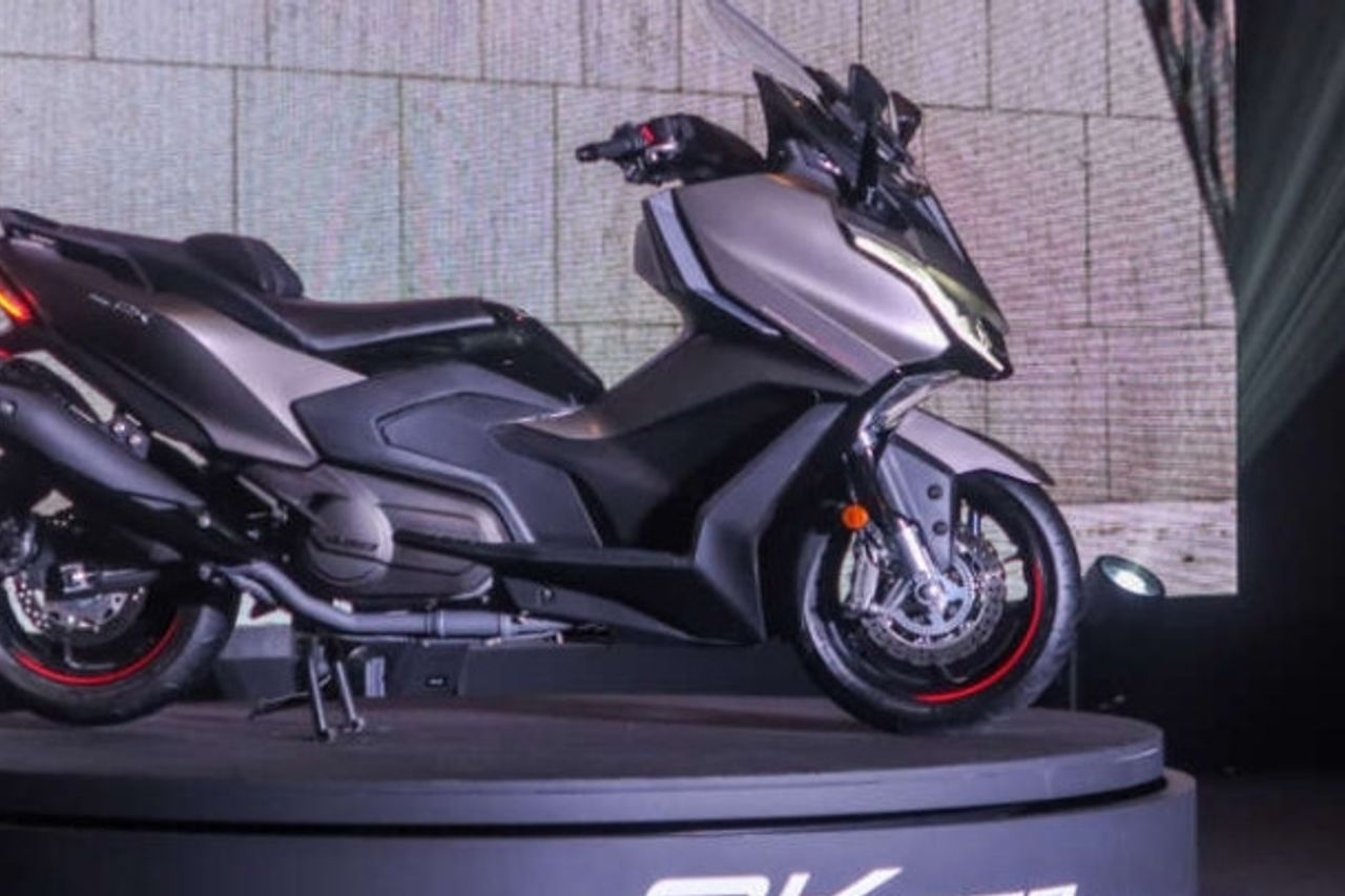Kymco AK550 Premium 2024 Meluncur di Malaysia, Harganya Sentuh Rp217 Jutaan