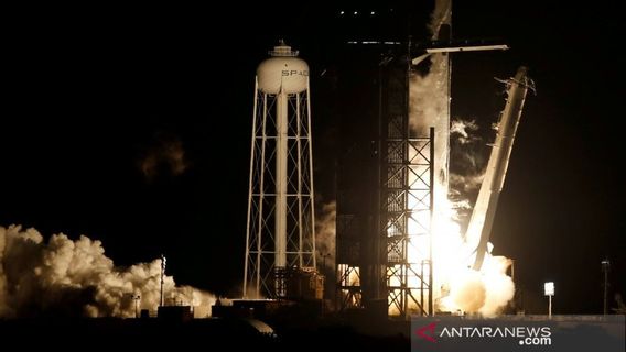 PT Telkom Jajaki Kerja sama dengan SpaceX untuk Pemerataan Konektivitas Digital 