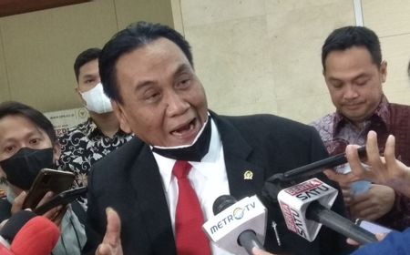 Lho, Bambang Pacul PDIP Sebut 'Dewan Kolonel' Dukung Puan Nyapres Cuma Guyon