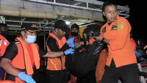 Sudah Periksa 20 Saksi di Kasus Terbakarnya KM Cantika Express, Kapolda NTT Sebut Bakal Ada Tersangka