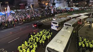 韓国警察は、ユン氏の弾判決公の日に14,000人の機動隊を配備する