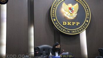 DKPP تطلق النار على موظفي شمال سومطرة الجنوبية في نياس باواسلو الذين اعتقلوا لضربهم بولانتاس