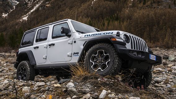 Jeep Wrangler EV akan Hadir di Tahun 2027 dengan Kemampuan Off-Road Lebih Baik