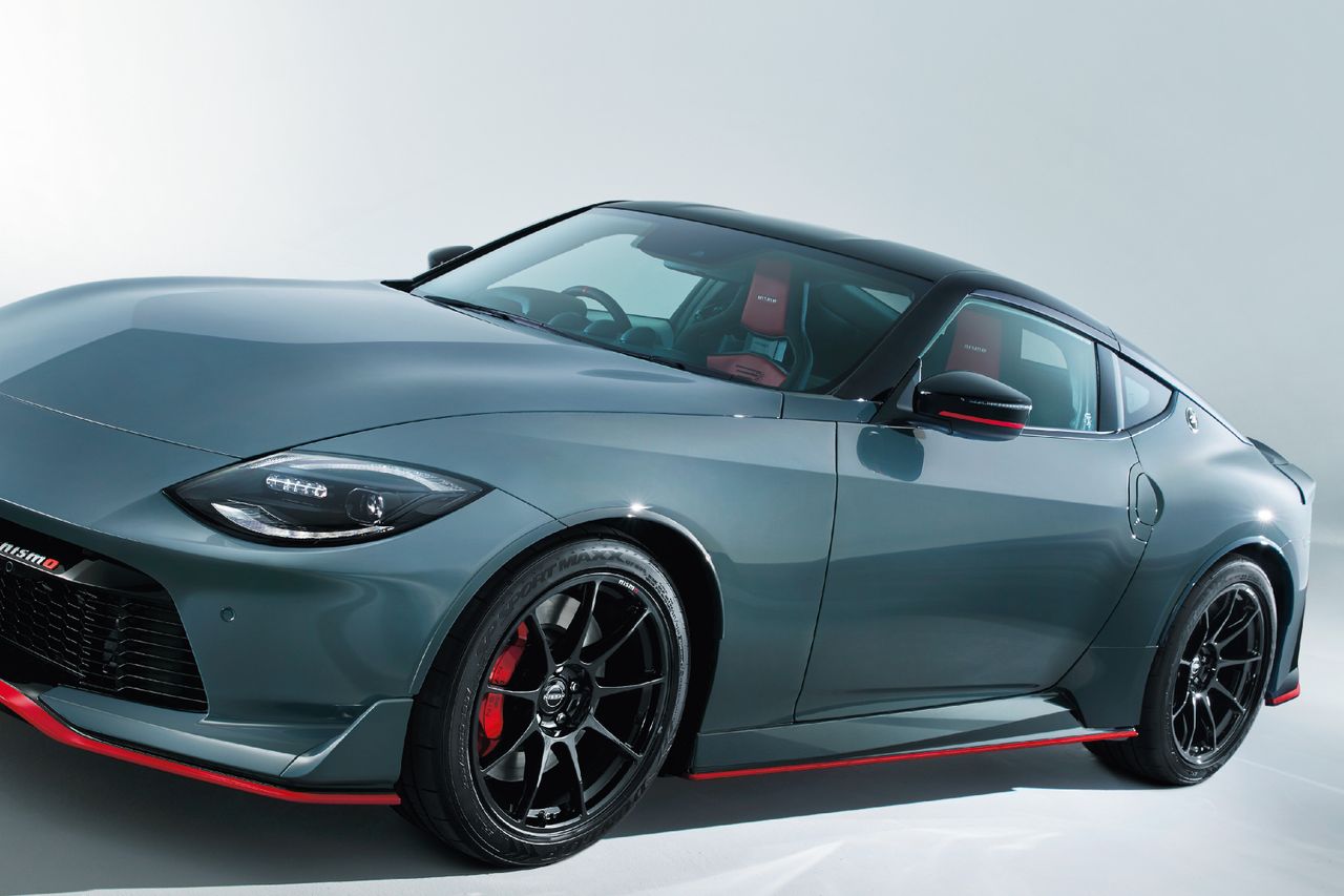 フェアレディZ NISMO、スポーティなディスプレイと高度なテクノロジーを備えた日産の高性能車