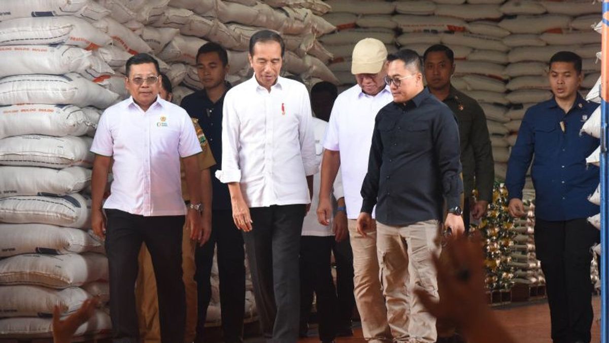 Jokowi Nilai Debat Capres Malam Kemarin Tak Menunjukan Substansi Visi Misi, Banyak yang Kecewa