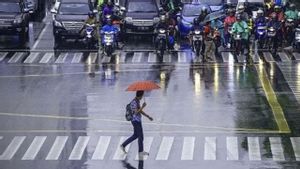 6月26日,雅加达天气有机会从周三下午开始下雨