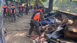 Warga Bantaran Kali BKB Tanah Abang Kesal Rumahnya Dibongkar untuk Jalur Sepeda dan Pejalan Kaki