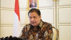 Dukung Peningkatan Literasi Keuangan, Airlangga Ajak Generasi Muda untuk Menabung