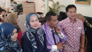 Kembali Menangis Ceritakan Peristiwa KDRT, Venna Melinda: Memang itu yang Saya Alami