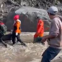    Tim SAR Temukan 2 Korban Tewas Lahar Dingin Merapi