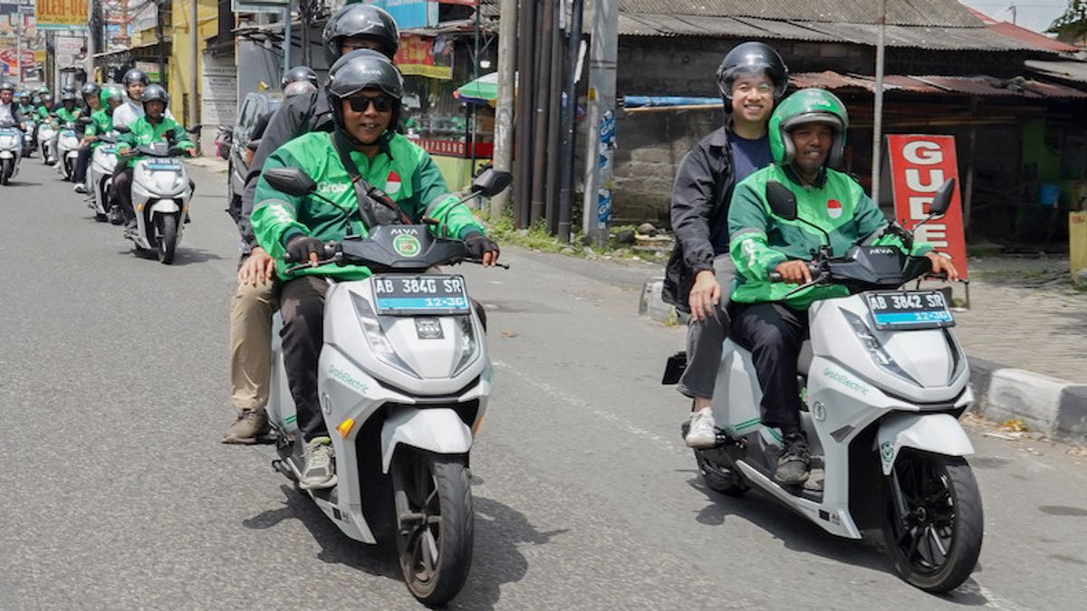 Alva Perluas Ekosistem Motor Listrik, 250 Motor Listrik N3 Digunakan Grab di Yogyakarta