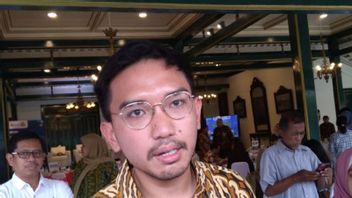 Adipati Mangkunegara répond à la prochaine élection en solo