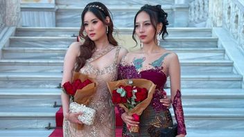 年轻人将蜡染引入全球的方式,利用直播!