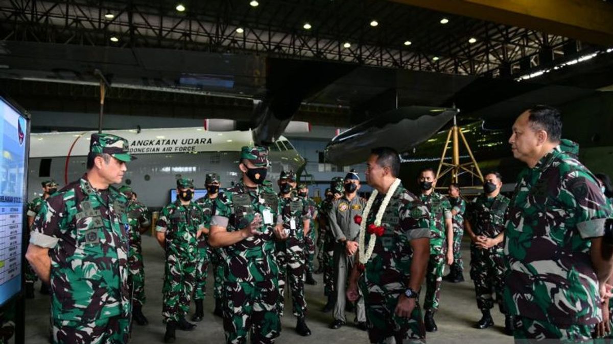 Panglima TNI Cek Kesiapan Perpindahan Skuadron Udara dari Lanud Halim Perdanakusuma ke Bandung