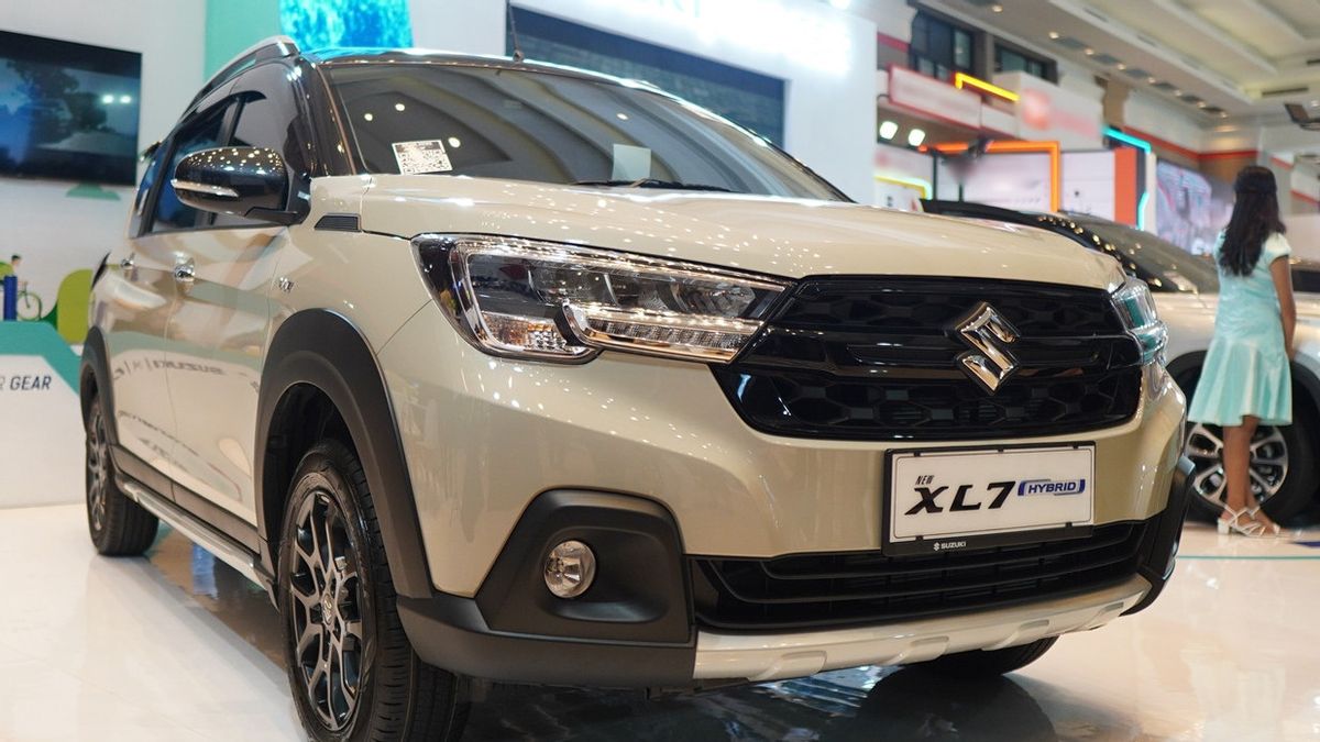 Suzuki Lampaui Target Penjualan di GIIAS Bandung 2023 dan Raih Penghargaan Ini