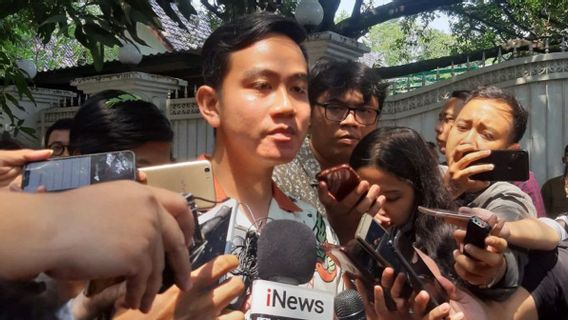 Pakai Kemeja Khas Gibran, Anggota DPRD Solo dari PKS Dinonaktifkan