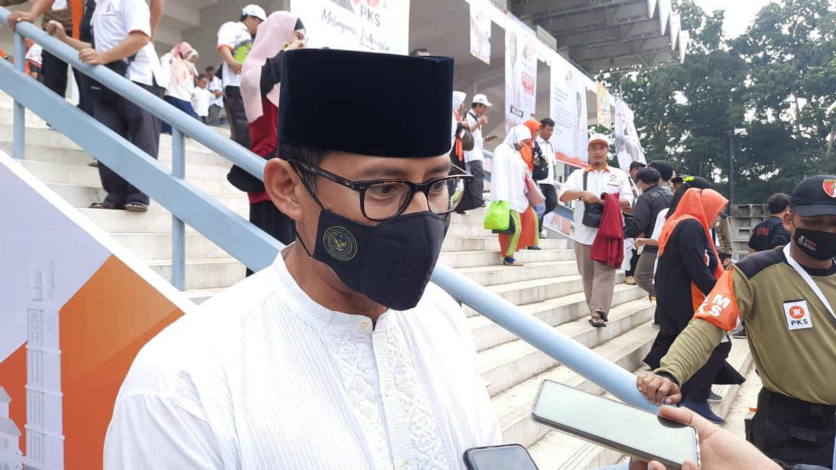 'Digoda' PKS Jadi Capres di Pemilu 2024, Sandiaga Uno: <i> Ojo Kesusu</i>, Saya Fokus di Kementerian