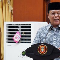 Supir Paman Birin Mangkir dari Panggilan KPK