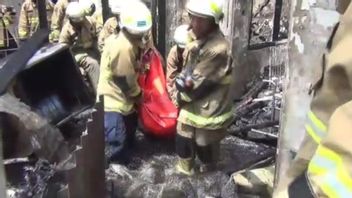 プロガドゥン火災被害者の証言:彼が2階から降りてきたとき、あなたは火に囲まれ、バスルームに閉じ込められました