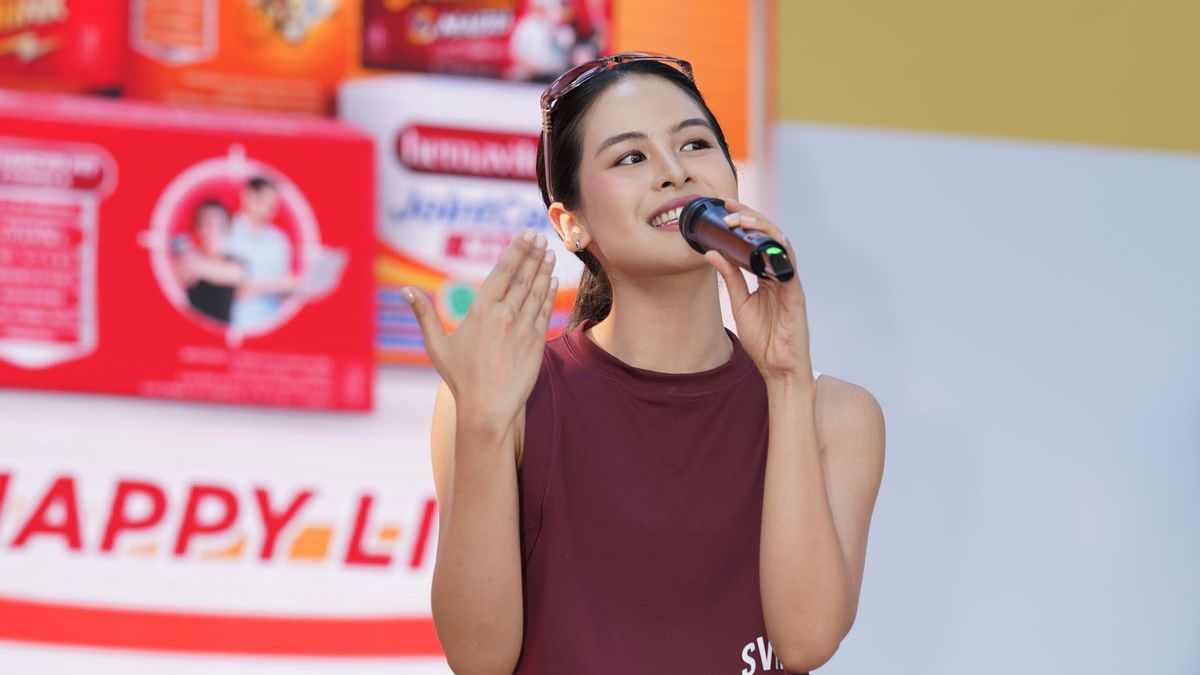 Maudy Ayundaは、感情的で健康的であるためにスポーツを日常のニーズにします