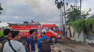 16 Unit Vila Ulaman Tabanan Bali Terbakar