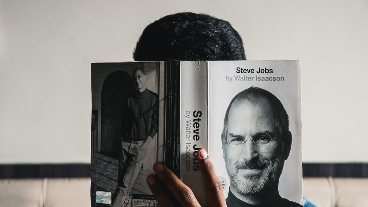Steve Jobs A Déjà Lancé Un IPhone Pour Prouver Que Son Travail Est Très Robuste!