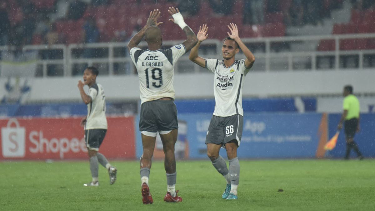 Persib Bandung Gusur将Persija Jakarta和PSM Makassar置于Liga 1积分榜上