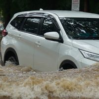Kerugian Transaksi Bisnis Akibat Banjir Februari Tak Sebesar Januari