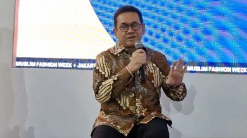 贸易部长布迪·桑托索·阿布森,钢铁工业救援会议被推迟