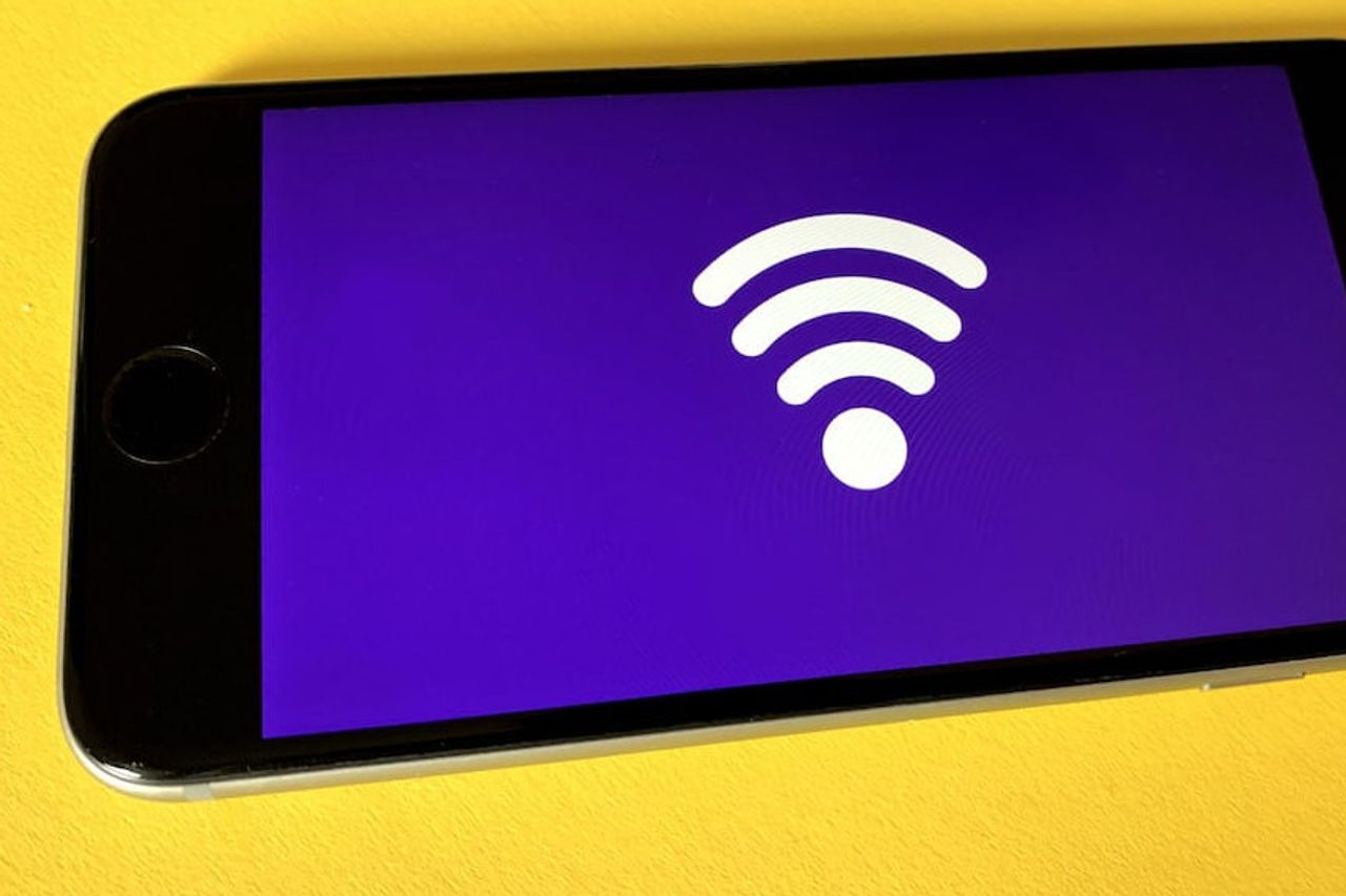 易しい!あなたのAndroid携帯電話で個人的なホットスポットを有効にする方法は次のとおりです