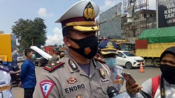 Palembang PPKM Niveau 4, Cette Section De Route Fermée Par La Police