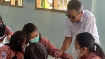 Respons Permintaan Sejumlah Kepsek, Disdik Mataram Kaji Aturan Larangan Siswa Bawa HP ke Sekolah