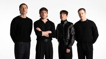 Harris Dickinson hingga Barry Keoghan dalam Tampilan Pertama Film <i>The Beatles</i> Beredar