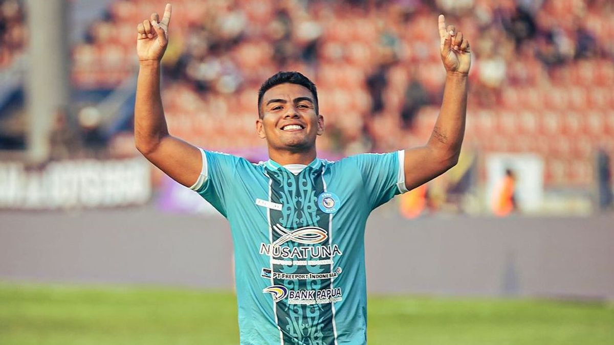 Hasil Liga 1 2024/2025: Gol Penalti Alexsandro Bawa PSBS Menang atas Persik