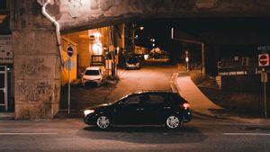 Di AS Lama Membiarkan Mesin Mobil Menyala Tanpa Dikendarai Bakal Ditilang