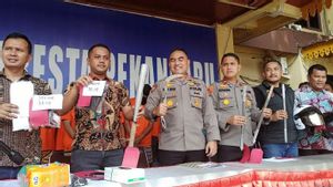 Polisi Buru Pimpinan Geng Motor yang Resahkan Warga Pekanbaru