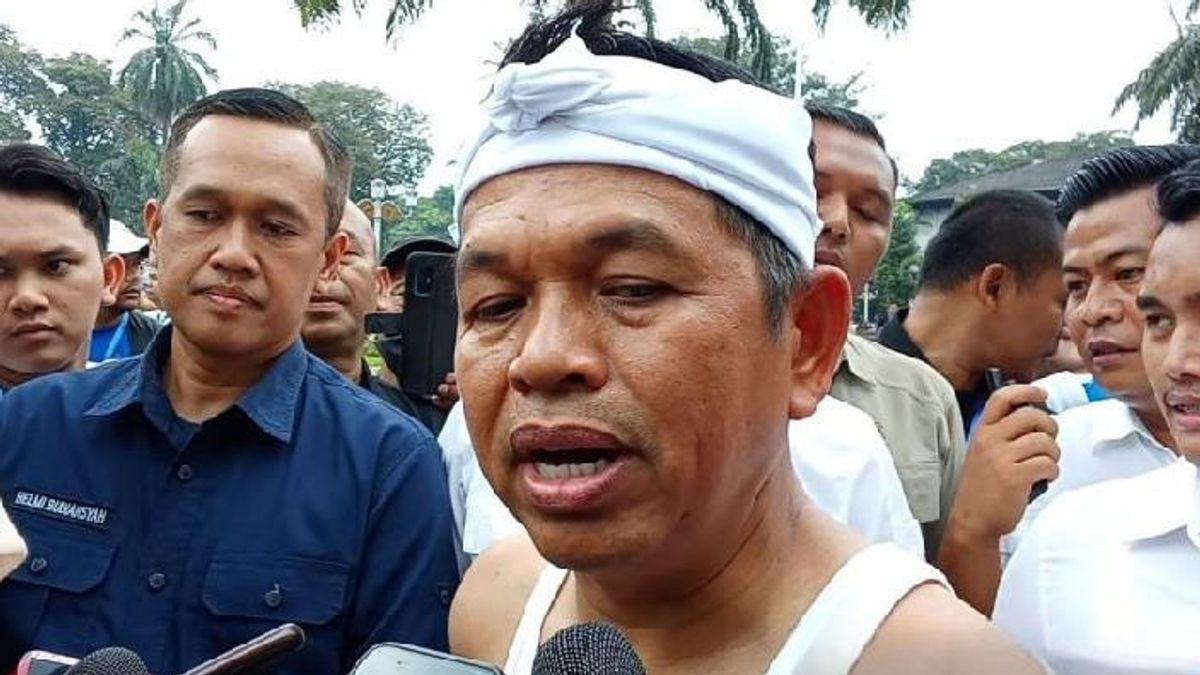 Gubernur Dedi Mulyadi Janjikan Bonus untuk Persib dari Duit Pribadi dan Iuran Pejabat Jabar