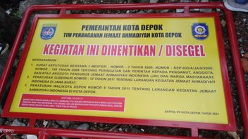 Attended By Dozens Of Members From The TNI, Polri And Satpol PP, The Ahmadiyah Mosque Sawangan Depok Is Again Sealed