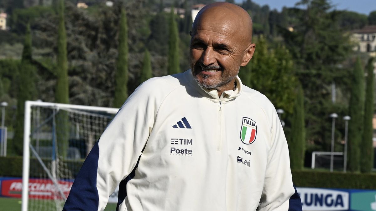 Pelatih Spalletti Kesal Pemain Timnas Italia Sering Begadang Main PS