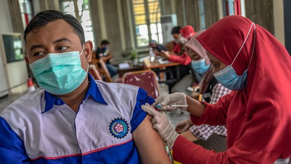 Vaccination Stopped Due To Vaccine Depletion, Semarang Walkot Confused Because Jokowi Says Lots Of Stock