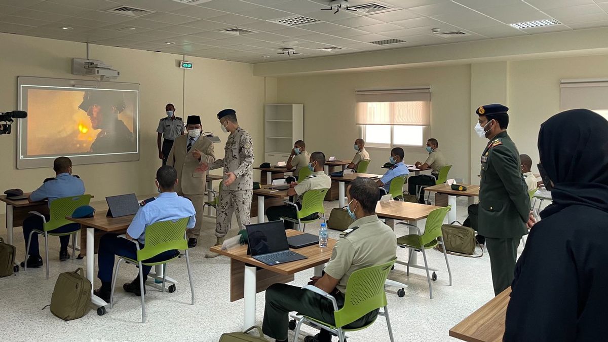 Kunker ke UEA, Prabowo Kunjungi Zayed Military University di Abu Dhabi
