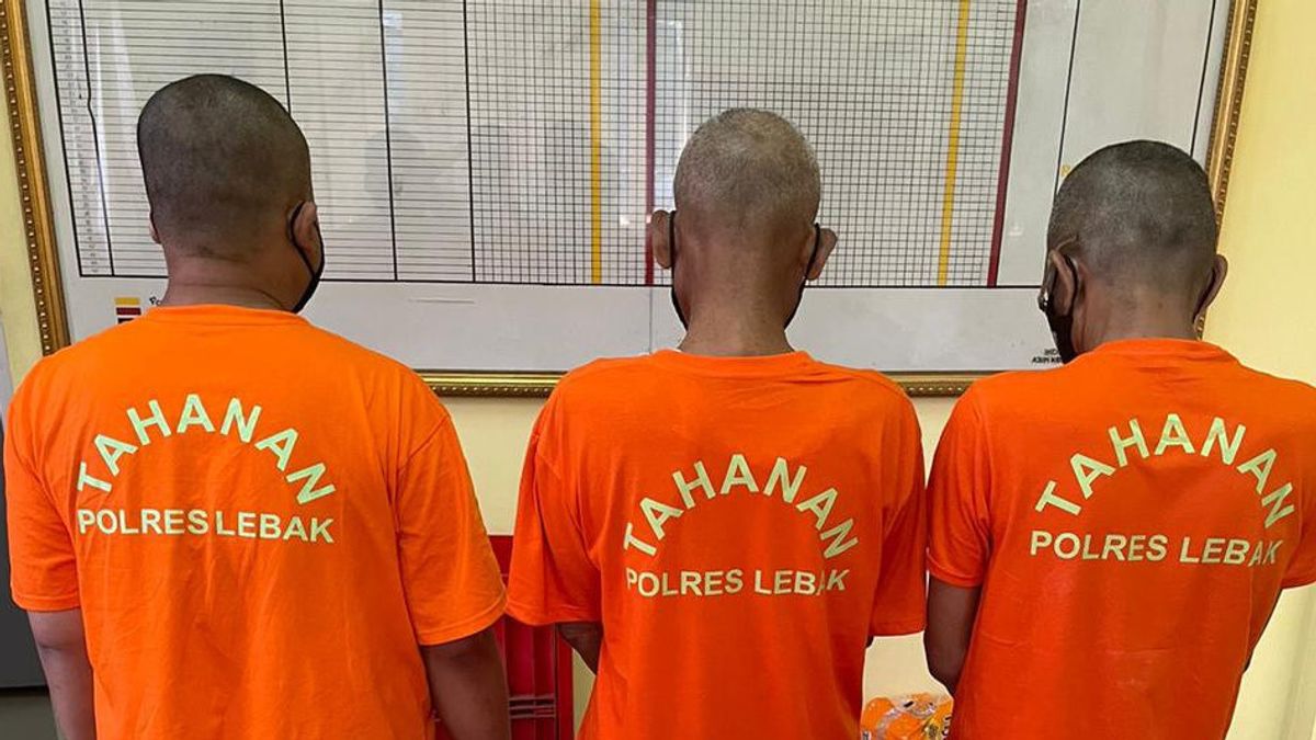 The Lebak Police Resmob Team Arrests 3 Online Gambling Actors