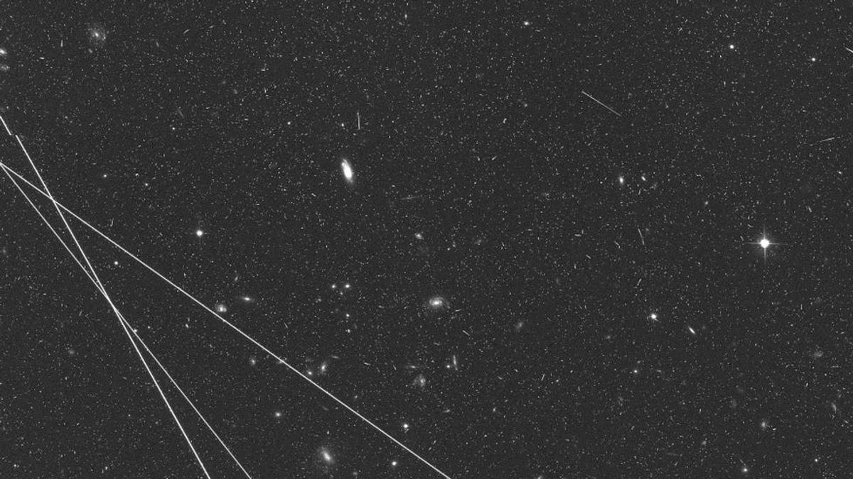 埃隆马斯克的卫星危险揭示了哈勃望远镜观测的研究