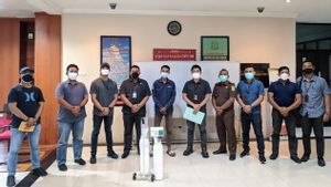 Kejari Surabaya Bekuk Kurir Tabung Oksigen yang Dijual dengan Harga Kemahalan