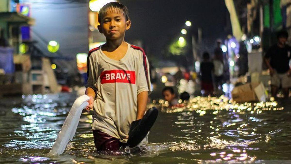 Bencana Longsor dan Banjir Terjang 9 Kecamatan di Sukabumi