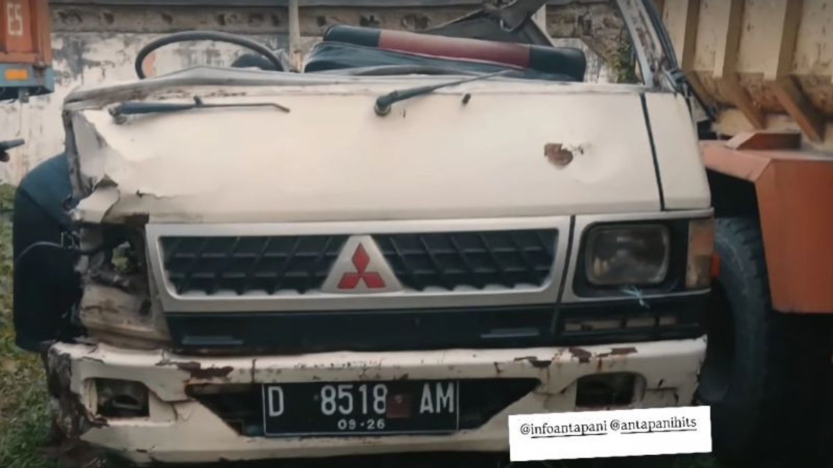 1  auteur de fuite avec une voiture volée est mort dans un accident à Purwakarta