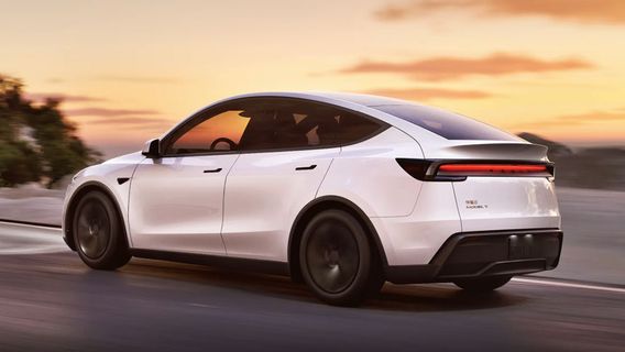 Tesla Model Y Facelift Diperkenalkan di China, Apa Bedanya?